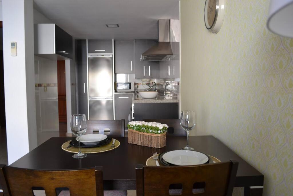Precioso Apartamento En Primera Linea De Playa En Caleta De Velez Exterior foto